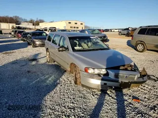 2002 Volvo V70 with VIN YV1SW58D021256528, listed as a Copart auction lot 87174134 with 184,399 mi miles and Salvage Title. Bid and sale history available at DreamBid. Image 11.