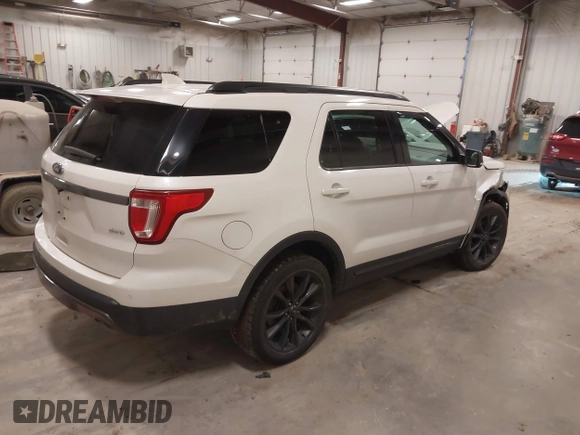 2017 Ford Explorer XLT z VIN 1FM5K8D83HGA30672, wystawiony jako IAAI lot #42209007 z przebiegiem 82 988 mil mil oraz . Historia ofert i sprzedaży dostępna na DreamBid. Obrazek 4.