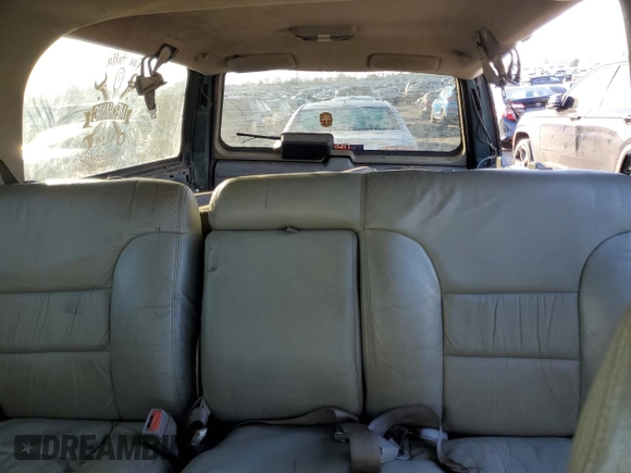 1997 Chevrolet Suburban with VIN 3GNFK16R6VG126891, listed as a Copart auction lot 87124124 with 279,836 mi miles and Salvage Title. Bid and sale history available at carsss.com. Image 10.