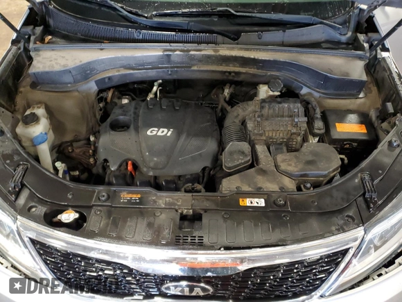 2015 Kia Sorento LX with VIN 5XYKT4A68FG607356, listed as a Copart auction lot 41841765 with 159,918 mi miles and Clean Title. Bid and sale history available at carsss.com. Image 12.