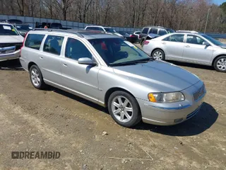 2005 Volvo V70 с VIN YV1SW592052486307, выставлен на аукционе IAAI как лот 41763897 с пробегом 171 207 миль миль и . История ставок и продаж доступна на DreamBid. Изображение 1.
