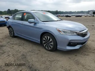 2017 Honda Accord Touring z VIN JHMCR6F75HC002359, wystawiony jako Copart lot #56608495 z przebiegiem 46 273 mil mil oraz Szkoda całkowita • Salvage title. Historia ofert i sprzedaży dostępna na DreamBid. Obrazek 4.