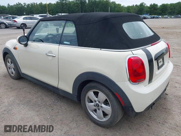2019 MINI Convertible Cooper z VIN WMWWG5C52K3F79780, wystawiony jako IAAI lot #42622429 z przebiegiem 38 532 mil mil oraz . Historia ofert i sprzedaży dostępna na DreamBid. Obrazek 3.