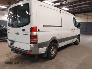 2011 Mercedes-Benz Sprinter Cargo with VIN WD3PE7CC6B5586380, listed as a IAAI auction lot 42162152 with 184,199 mi miles. Bid and sale history available at carsss.com. Image 4.