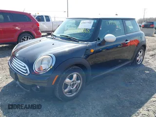 2007 MINI Hardtop with VIN WMWMF33567TT53664, listed as a IAAI auction lot 42027768 with 75,970 mi miles and . Bid and sale history available at DreamBid. Image 2.