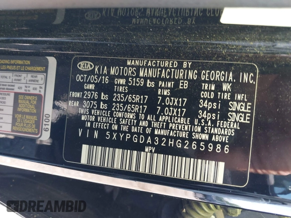 2017 Kia Sorento LX z VIN 5XYPGDA32HG265986, wystawiony jako IAAI lot #42571760 z przebiegiem 108 677 mil mil oraz . Historia ofert i sprzedaży dostępna na DreamBid. Obrazek 9.