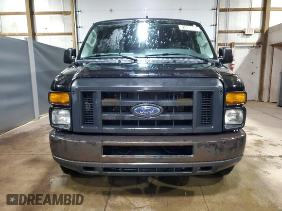 2013 Ford Econoline Passenger XL with VIN 1FBSS3BLXDDB03571, listed as a Copart auction lot 51635685 with 121,439 mi miles and Clean title. Bid and sale history available at DreamBid. Image 5.
