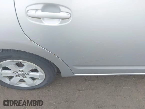 2008 Toyota Prius z VIN JTDKB20UX87779962, wystawiony jako IAAI lot #42461194 z przebiegiem Nie podano mil oraz . Historia ofert i sprzedaży dostępna na DreamBid. Obrazek 6.