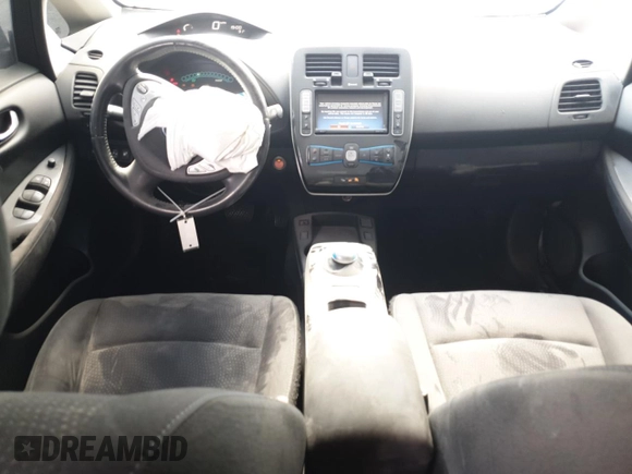 2017 Nissan LEAF S with VIN 1N4BZ0CP7HC305471, listed as a Copart auction lot 48620625 with 77,136 mi miles and Salvage title. Bid and sale history available at DreamBid. Image 8.