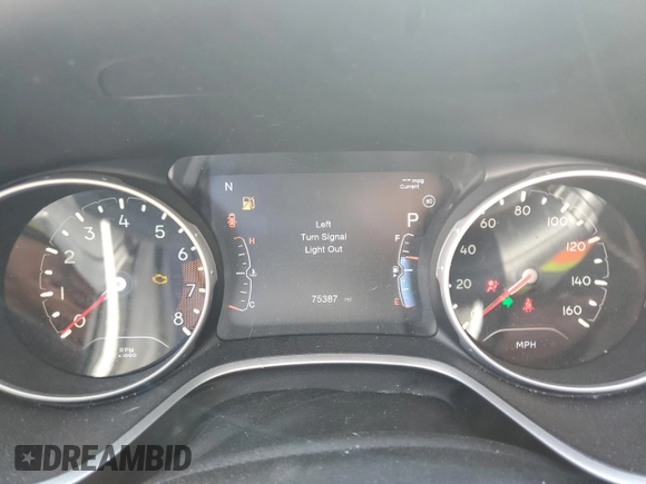 2018 Jeep Compass Latitude z VIN 3C4NJDBB3JT142940, wystawiony jako Copart lot #56306475 z przebiegiem 75 387 mil mil oraz Szkoda całkowita • Salvage title. Historia ofert i sprzedaży dostępna na DreamBid. Obrazek 9.