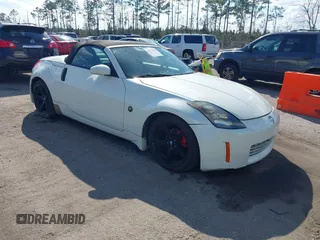 2004 Nissan 350Z Touring with VIN JN1AZ36A54M250993, listed as a IAAI auction lot 41377588 with 151,594 mi miles. Bid and sale history available at carsss.com. Image 1.