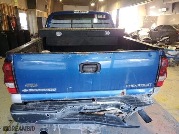 2004 Chevrolet Silverado 1500 Z71 with VIN 1GCEK19T14Z216329, listed as a Copart auction lot 88329855 with 376,084 mi miles and Salvage Title. Bid and sale history available at carsss.com. Image 6.