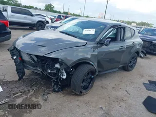 2024 Dodge Hornet GT with VIN ZACNDFANXR3A37627, listed as a IAAI auction lot 42096174 with 2,527 mi miles and . Bid and sale history available at DreamBid. Image 18.