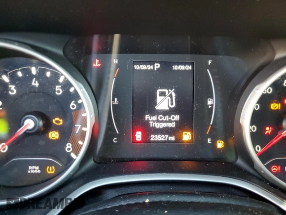 2020 Jeep Compass Latitude with VIN 3C4NJDBB7LT234491, listed as a Copart auction lot 73374084 with 23,527 mi miles and Salvage Title. Bid and sale history available at DreamBid. Image 9.