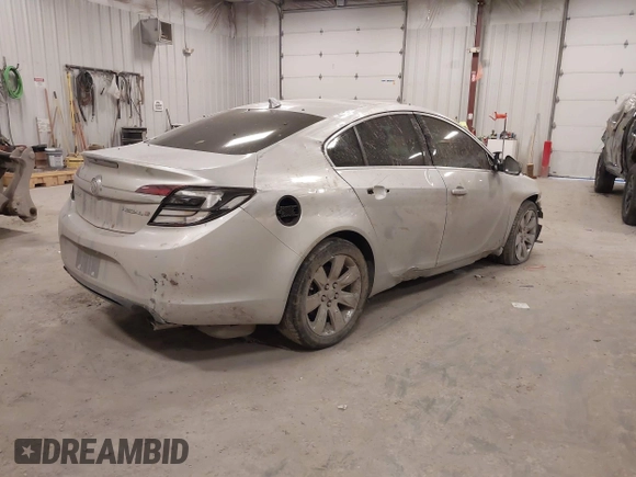 2016 Buick Regal Premium II with VIN 2G4GS5GX2G9172289, listed as a IAAI auction lot 42034464 with 153,763 mi miles. Bid and sale history available at carsss.com. Image 4.
