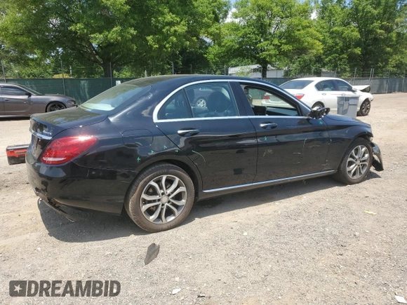 2015 Mercedes-Benz C 300 Luxury with VIN 55SWF4KB0FU022927, listed as a Copart auction lot 61828975 with 97,541 mi miles and Salvage title. Bid and sale history available at DreamBid. Image 3.