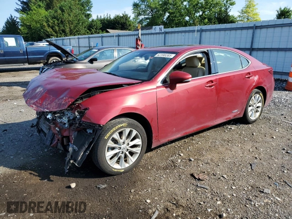 2014 Lexus ES 300h with VIN JTHBW1GG1E2040792, listed as a Copart auction lot 62398385 with Not provided miles and Salvage title. Bid and sale history available at DreamBid. Image 1.