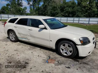2005 Dodge Magnum SE z VIN 2D4FV48V45H647770, wystawiony jako Copart lot #72318254 z przebiegiem 189 772 mil mil oraz Szkoda całkowita • Salvage title. Historia ofert i sprzedaży dostępna na DreamBid. Obrazek 4.