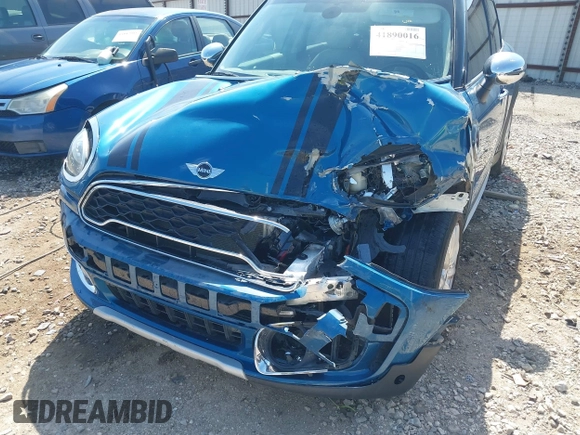2018 MINI Countryman Cooper S with VIN WMZYT5C30J3E60548, listed as a IAAI auction lot 41890016 with 75,769 mi miles and . Bid and sale history available at DreamBid. Image 6.