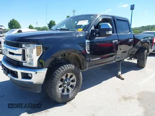 2018 Ford F-250 XL with VIN 1FT7W2BT3JEB65304, listed as a IAAI auction lot 42325685 with 172,771 mi miles and . Bid and sale history available at DreamBid. Image 18.