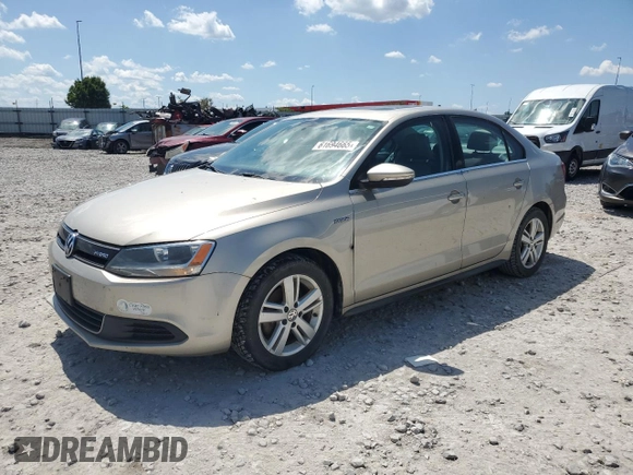 2013 Volkswagen Jetta Hybrid SE с VIN 3VW637AJ1DM311230, выставлен на аукционе Copart как лот 61694665 с пробегом 189 215 миль миль и Чистый • Clean title. История ставок и продаж доступна на DreamBid. Изображение 1.