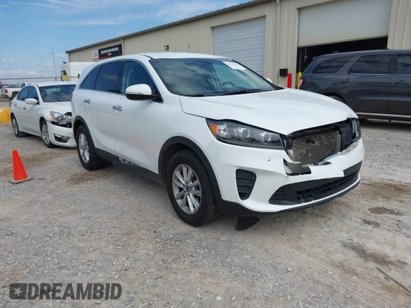 2020 Kia Sorento S z VIN 5XYPG4A52LG622321, wystawiony jako IAAI lot #41790301 z przebiegiem 155 766 mil mil oraz . Historia ofert i sprzedaży dostępna na DreamBid. Obrazek 1.
