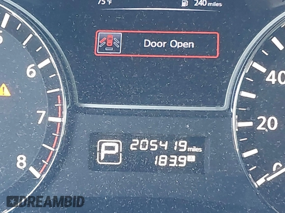2015 Nissan Altima 2.5 z VIN 1N4AL3AP2FC591986, wystawiony jako IAAI lot #42172883 z przebiegiem 205 419 mil mil oraz . Historia ofert i sprzedaży dostępna na DreamBid. Obrazek 15.