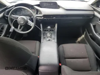 2022 Mazda 3 2.0 with VIN 3MZBPAA73NM307380, listed as a Copart auction lot 55522675 with 54,375 mi miles and Salvage title. Bid and sale history available at DreamBid. Image 8.