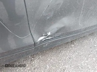 2018 Land Rover Range Rover Velar S с VIN SALYB2RX3JA771467, выставлен на аукционе IAAI как лот 42232801 с пробегом 108 139 миль миль и . История ставок и продаж доступна на DreamBid. Изображение 6.