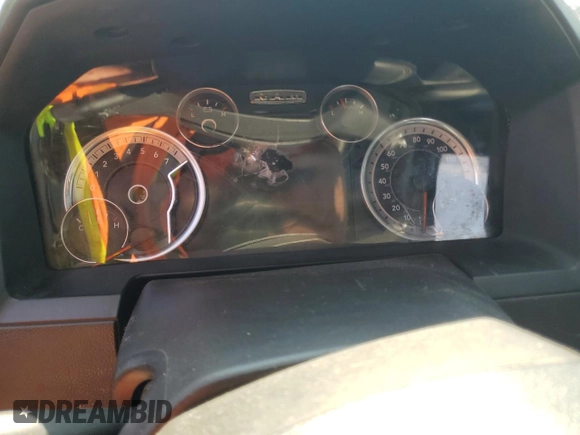 2015 Ram 1500 Sport z VIN 1C6RR7HT3FS584242, wystawiony jako Copart lot #57354125 z przebiegiem Nie podano mil oraz Szkoda całkowita • Salvage title. Historia ofert i sprzedaży dostępna na DreamBid. Obrazek 9.