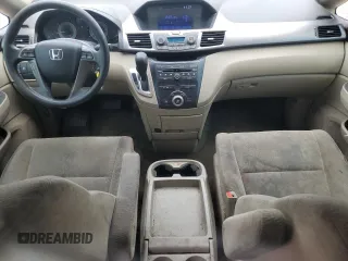 2013 Honda Odyssey EX z VIN 5FNRL5H43DB055987, wystawiony jako Copart lot #54001985 z przebiegiem 162 448 mil mil oraz Szkody całkowita. Historia ofert i sprzedaży dostępna na DreamBid. Obrazek 8.