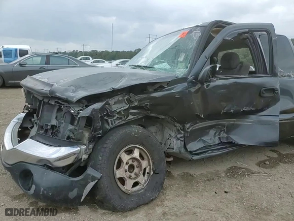 2003 GMC Sierra 1500 SLE with VIN 2GTEC19V731255237, listed as a Copart auction lot 53623545 with 0 mi miles and Salvage Title. Bid and sale history available at carsss.com. Image 13.