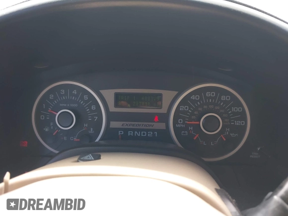 2005 Ford Expedition Eddie Bauer с VIN 1FMFU17525LA68887, выставлен на аукционе IAAI как лот 41882254 с пробегом 207 010 миль миль и . История ставок и продаж доступна на DreamBid. Изображение 7.