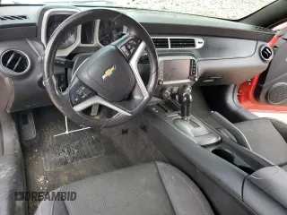 2013 Chevrolet Camaro LT z VIN 2G1FB3D38D9210912, wystawiony jako Copart lot #50599075 z przebiegiem 150 467 mil mil oraz Szkoda całkowita • Salvage title. Historia ofert i sprzedaży dostępna na DreamBid. Obrazek 8.