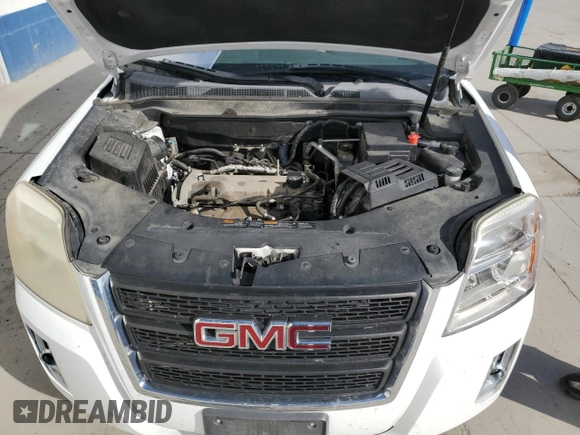 2010 GMC Terrain SLE-1 z VIN 2CTFLCEW0A6298109, wystawiony jako Copart lot #51812105 z przebiegiem 73 278 mil mil oraz Czysty tytuł • Clean title. Historia ofert i sprzedaży dostępna na DreamBid. Obrazek 12.