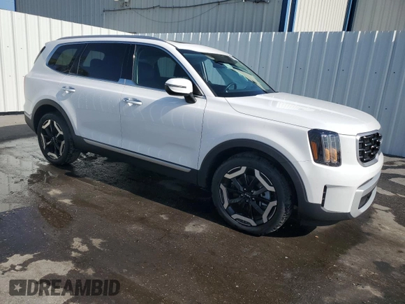 2025 Kia Telluride S z VIN 5XYP6DGC3SG589210, wystawiony jako Copart lot #54527135 z przebiegiem 6 081 mil mil oraz Nie do naprawy • Non repairable. Historia ofert i sprzedaży dostępna na DreamBid. Obrazek 4.