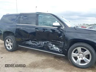 2018 Chevrolet Suburban Premier z VIN 1GNSKJKC2JR250540, wystawiony jako IAAI lot #41475451 z przebiegiem 38 751 mil mil oraz . Historia ofert i sprzedaży dostępna na DreamBid. Obrazek 6.