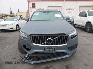 2022 Volvo XC90 Momentum with VIN YV4102CKXN1833414, listed as a IAAI auction lot 41167764 with 30,566 mi miles and . Bid and sale history available at DreamBid. Image 12.