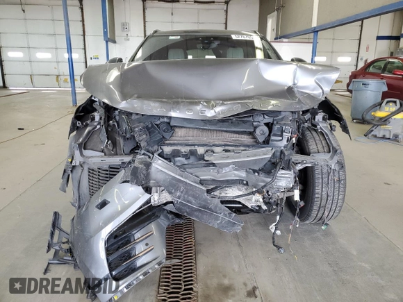 2019 Land Rover Range Rover Velar R-Dynamic SE with VIN SALYL2FV8KA211395, listed as a Copart auction lot 52767055 with 38,478 mi miles and Salvage title. Bid and sale history available at DreamBid. Image 5.