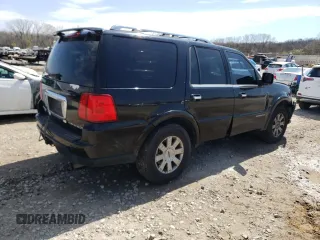 2006 Lincoln Navigator Luxury with VIN 5LMFU28596LJ10278, listed as a Copart auction lot 48616274 with 183,470 mi miles and Salvage Title. Bid and sale history available at carsss.com. Image 3.