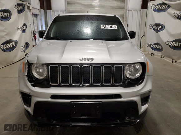 2020 Jeep Renegade Sport z VIN ZACNJBAB0LPL24947, wystawiony jako Copart lot #54792725 z przebiegiem 75 045 mil mil oraz Czysty tytuł • Clean title. Historia ofert i sprzedaży dostępna na DreamBid. Obrazek 5.