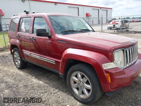 2010 Jeep Liberty Limited z VIN 1J4PN5GK7AW123338, wystawiony jako IAAI lot #42299153 z przebiegiem 169 946 mil mil oraz . Historia ofert i sprzedaży dostępna na DreamBid. Obrazek 15.