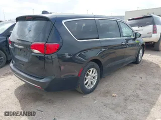 2020 Chrysler Pacifica Touring with VIN 2C4RC1FG0LR185346, listed as a IAAI auction lot 41957852 with 120,316 mi miles. Bid and sale history available at carsss.com. Image 4.