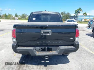2021 Toyota Tacoma SR5 с VIN 3TMAZ5CN5MM148579, выставлен на аукционе IAAI как лот 42827117 с пробегом Не указан миль и . История ставок и продаж доступна на DreamBid. Изображение 15.
