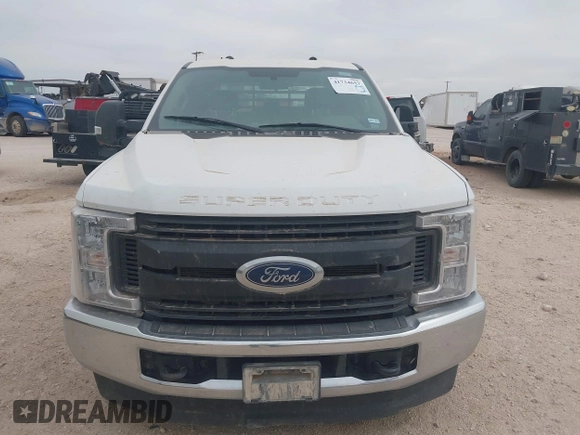 2017 Ford F-350 XL with VIN 1FT7W3AT2HED60747, listed as a IAAI auction lot 41734657 with 182,577 mi miles and . Bid and sale history available at DreamBid. Image 6.