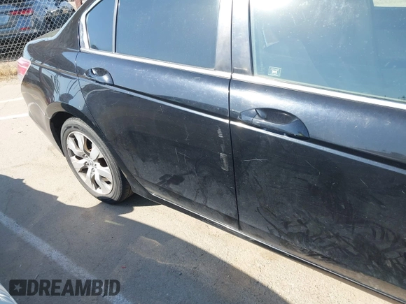 2008 Honda Accord EX with VIN JHMCP26778C018187, listed as a IAAI auction lot 42201831 with 266,639 mi miles and . Bid and sale history available at DreamBid. Image 16.