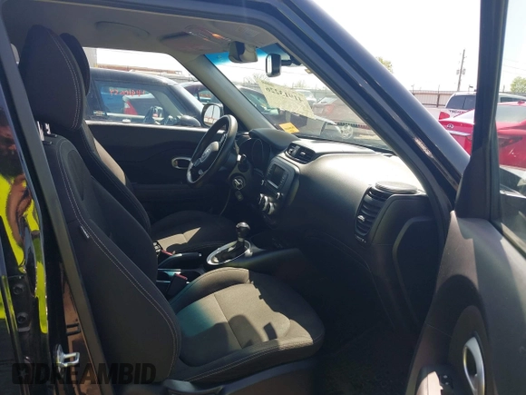 2018 Kia Soul with VIN KNDJN2A2XJ7903749, listed as a IAAI auction lot 41913226 with 86,169 mi miles. Bid and sale history available at carsss.com. Image 5.