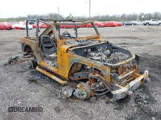 2007 Jeep Wrangler X with VIN 1J4FA24147L114835, listed as a IAAI auction lot 42008547 with Not Provided miles and . Bid and sale history available at carsss.com. Image 6.