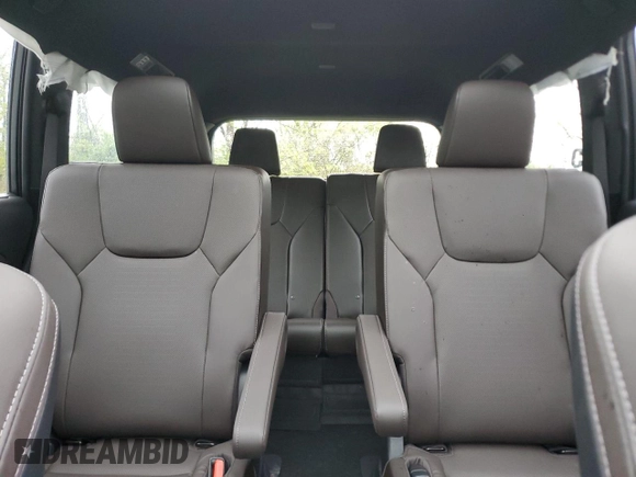 2024 Lexus TX 350 with VIN 5TDAAAB61RS015089, listed as a Copart auction lot 55833525 with 1,790 mi miles and Salvage title. Bid and sale history available at DreamBid. Image 10.
