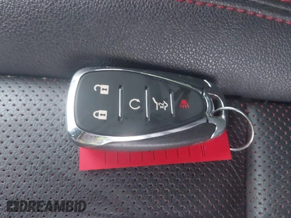 2023 Chevrolet Blazer RS z VIN 3GNKBKRS4PS213093, wystawiony jako IAAI lot #41111731 z przebiegiem 16 435 mil mil oraz . Historia ofert i sprzedaży dostępna na DreamBid. Obrazek 11.